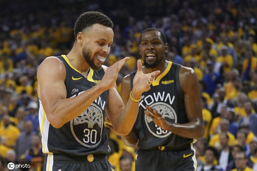 库里:如果19年杜兰特没受伤 <strong></p>
<p>shib价格</strong>他可以获得第三个FMVP