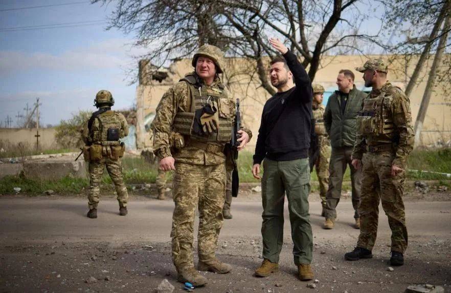 泽连斯基改了打法<strong></p>
<p>shib价格</strong>，“攻击”北约正式成员国，特朗普勃然大怒，俄军紧急出手，对外释放信息量大