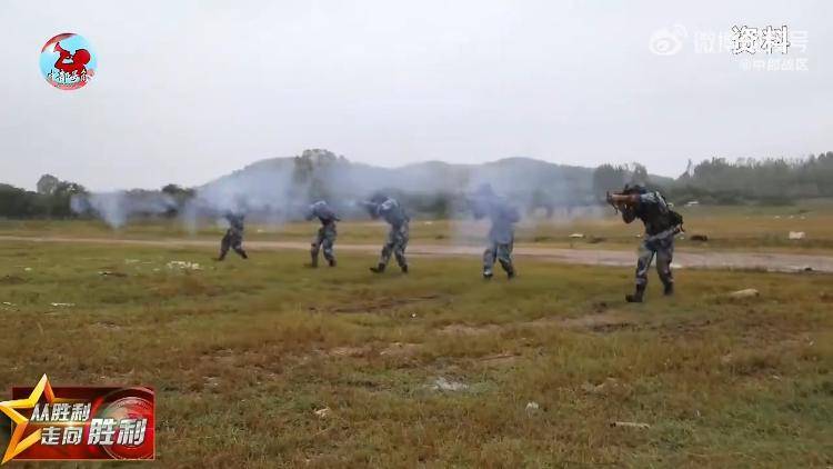 九三阅兵倒计时5天<strong></p>
<p>tp钱包</strong>！空中梯队多型新机将首次受阅 队员练就“米秒不差”