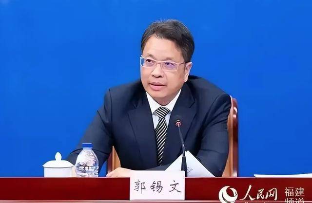 多地省委有关领导获新职！中候补兼任省委政法委书记<strong></p>
<p>钱包app官方下载</strong>，省委常委任市委书记