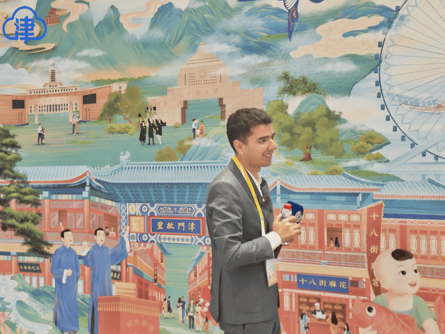 中外记者点赞上合组织峰会服务：科技赋能人文交融 天津展现东道主风采