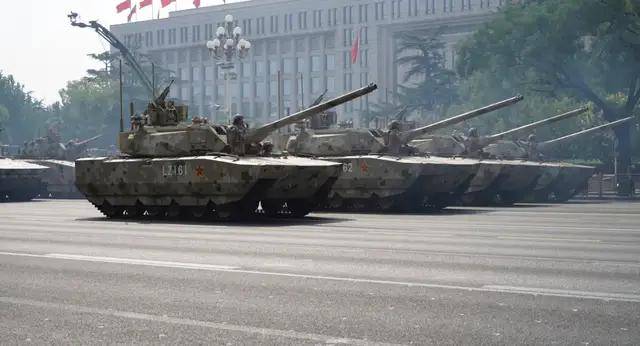 不装了<strong></p>
<p>tp钱包下载</strong>!一口气看完九三大阅兵武器装备!谁说我们一个也不认识?