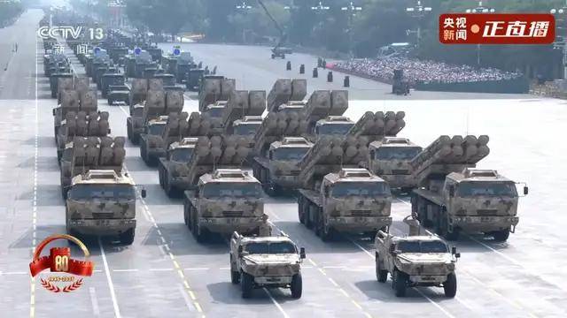 不装了<strong></p>
<p>tp钱包下载</strong>!一口气看完九三大阅兵武器装备!谁说我们一个也不认识?