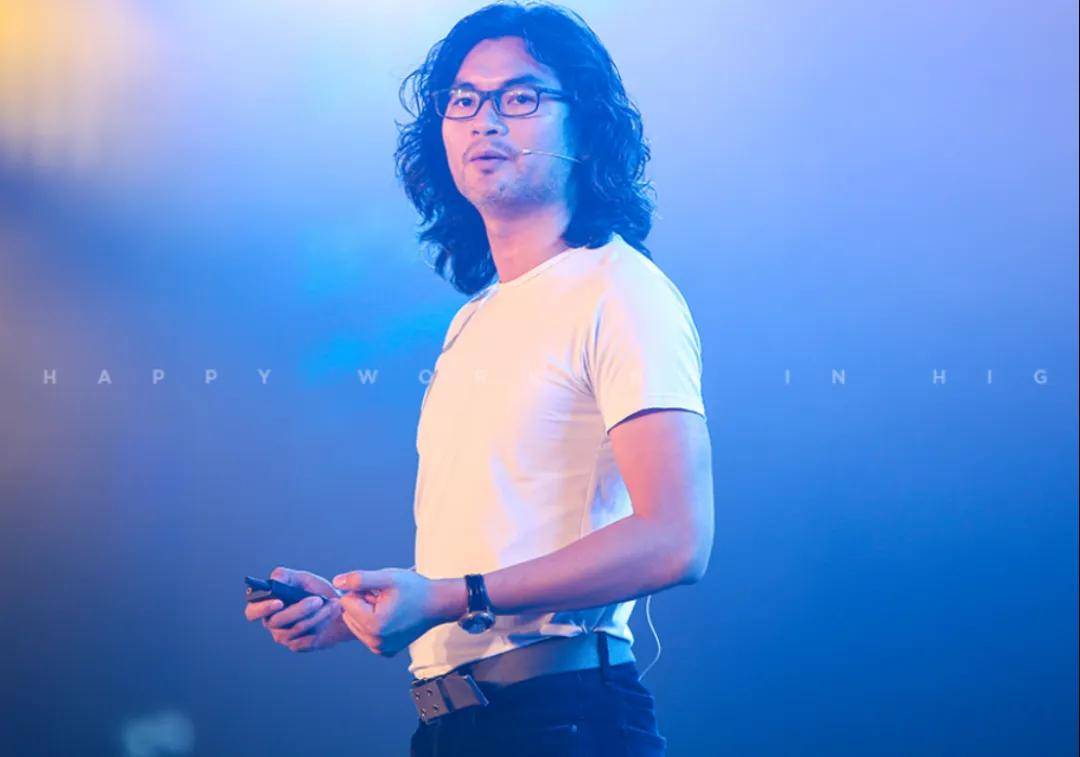 一年净赚5亿！佛山兄妹干出行业第一股<strong></p>
<p>tp钱包下载</strong>，市值超300亿