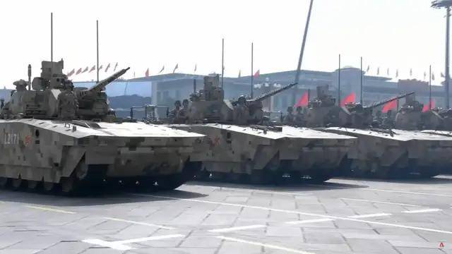 100式坦克<strong></p>
<p>tp钱包下载</strong>？红旗-29？东风-61？九三阅兵都有哪些亮点？