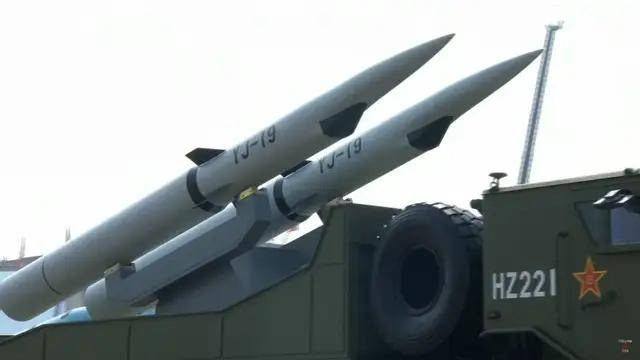 100式坦克<strong></p>
<p>tp钱包下载</strong>？红旗-29？东风-61？九三阅兵都有哪些亮点？