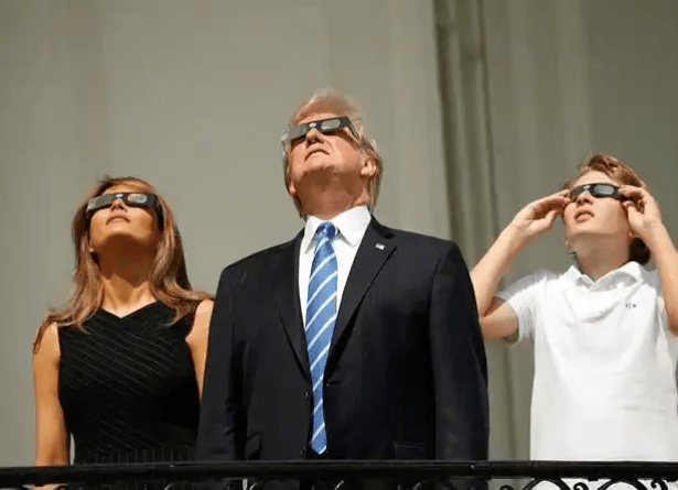 中国又一次赌赢了？特朗普突然不再嘴硬，美国法院正式做出裁定，美国无权对中国加征关税