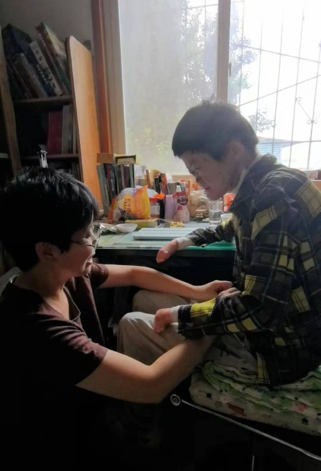 医生断言“活不过2岁”的郑州罕见病女孩<strong></p>
<p>tp钱包安卓版</strong>，24岁“带伤出征”，开启西藏之行