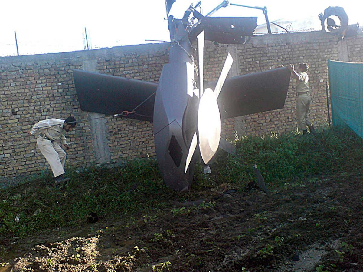 美海豹特种兵突袭胡塞<strong></p>
<p>tp钱包</strong>，7500万美元战机坠毁，开火杀死30名也门人