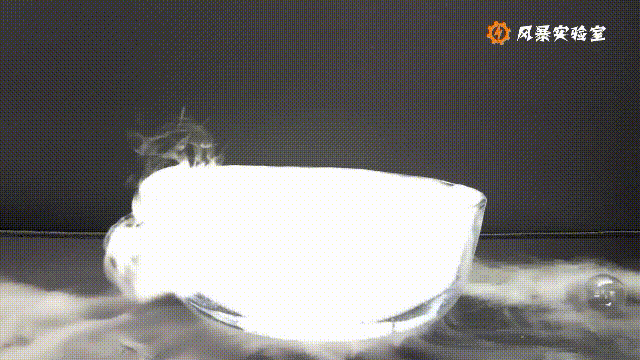 江淮读书月|风暴实验室:如临仙境的“魔法”——云雾泡泡