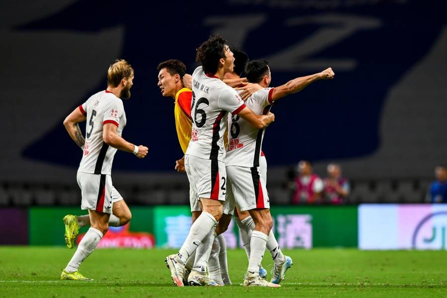 中超争冠形势明朗：国安已经掉队<strong></p>
<p>tp钱包使用教程</strong>，申花希望渺茫，蓉城领先海港半个身位