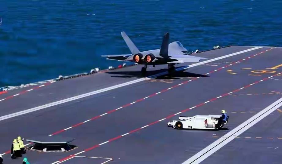 福建舰喜讯频传<strong></p>
<p>tp钱包app下载安装</strong>,空警600成功弹射起飞,歼35战机首次登舰亮相