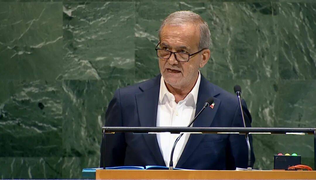 伊朗总统：伊朗不会制造原子弹<strong></p>
<p>trx</strong>，也不会追求拥有核武器及大规模杀伤性武器