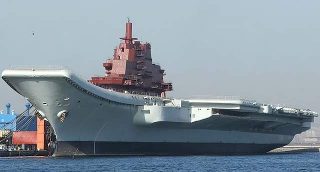 美国成了笑话：歼-35成人类首款电磁弹射五代机<strong></p>
<p>trx</strong>，美军在干啥？