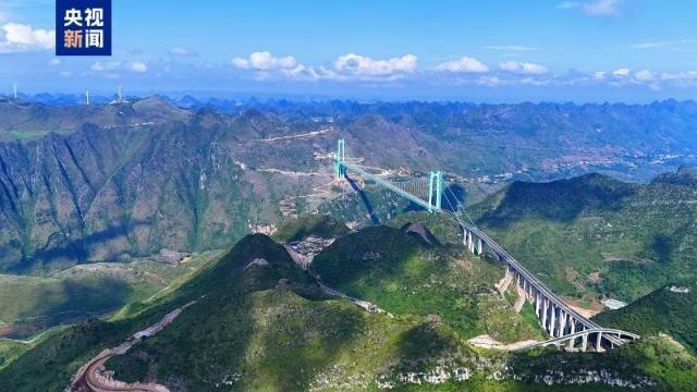 大国工程+1<strong></p>
<p>trx价格</strong>！世界第一高桥花江峡谷大桥今日通车