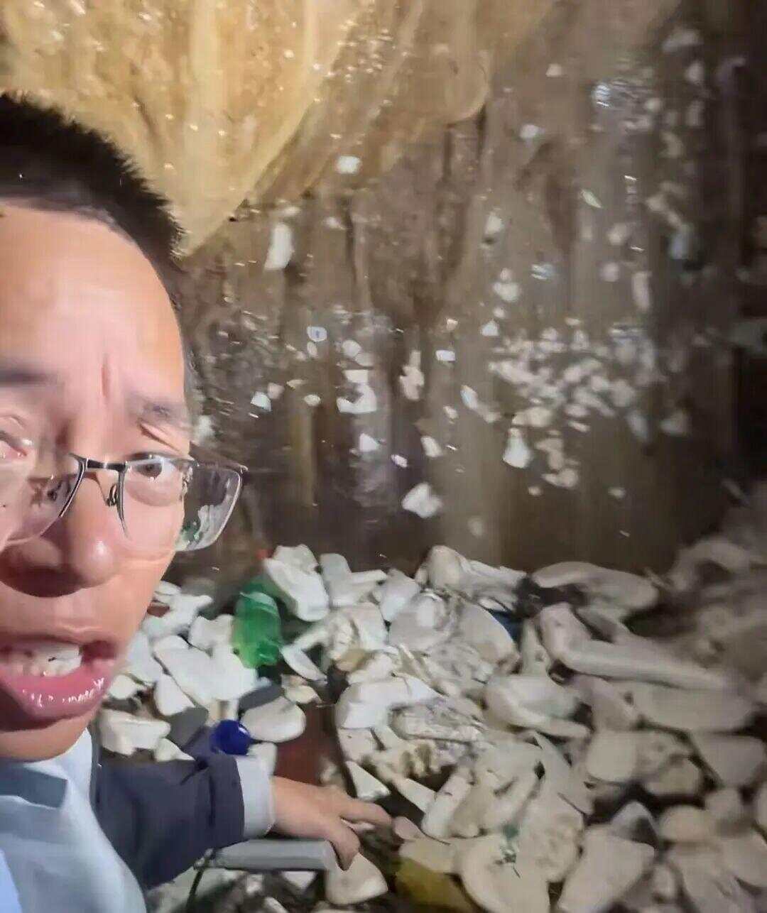 网友曝光溶洞垃圾成山、粪便满地<strong></p>
<p>TRX币</strong>，“至少十层楼高”！官方通报