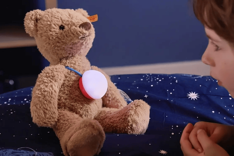 给奶奶们发的AI孙子<strong></p>
<p>usdt暴跌</strong>，有点让人失望？千亿AI玩具市场虚火正旺？