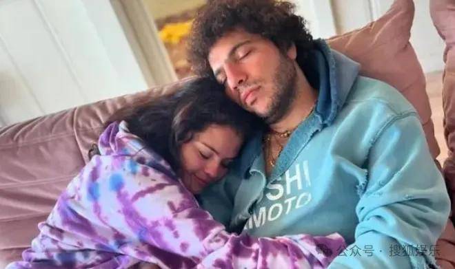 无意还是戏精？她办婚礼<strong></p>
<p>usdt价格今日行情</strong>，分手多年的他隔空说“我愿意”？