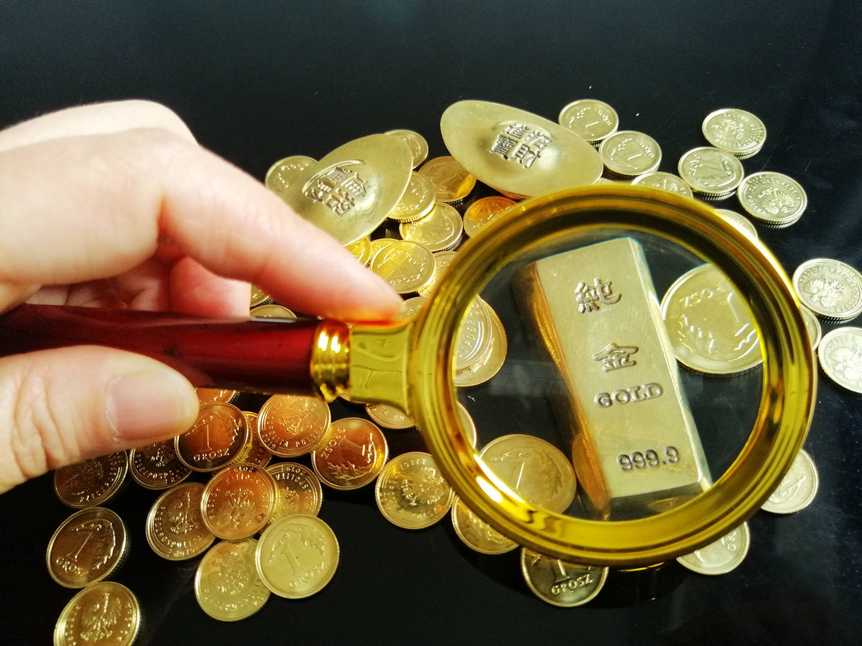 国际金价<strong></p>
<p>usdt钱包</strong>,再创历史新高!消费者:从今年年中一直观望到十一,没想到越等越贵!机构:仍上涨空间