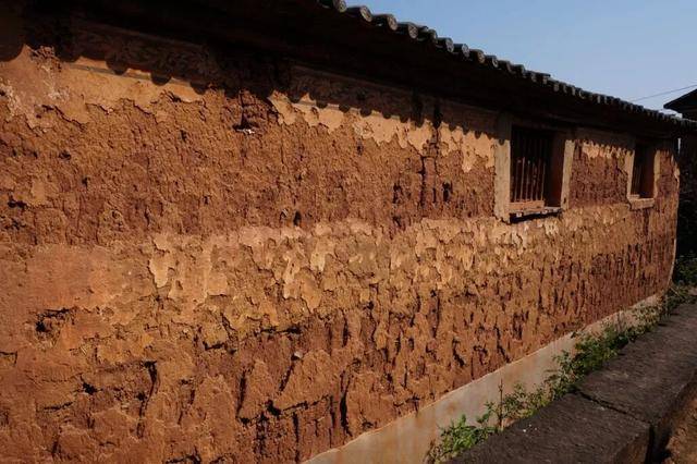 没人住的房子<strong></p>
<p>usdt钱包</strong>，为什么会“老”得特别快？