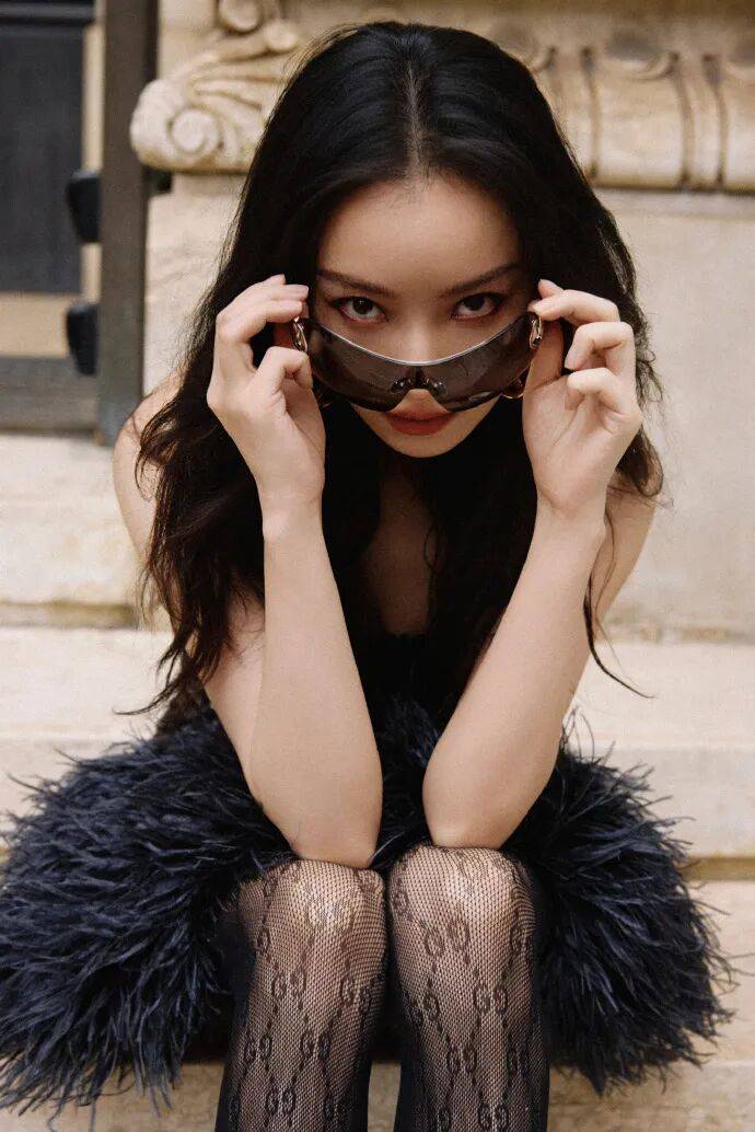 时装周上的女明星<strong></p>
<p>usdt钱包</strong>，秋冬氛围感一键封顶！