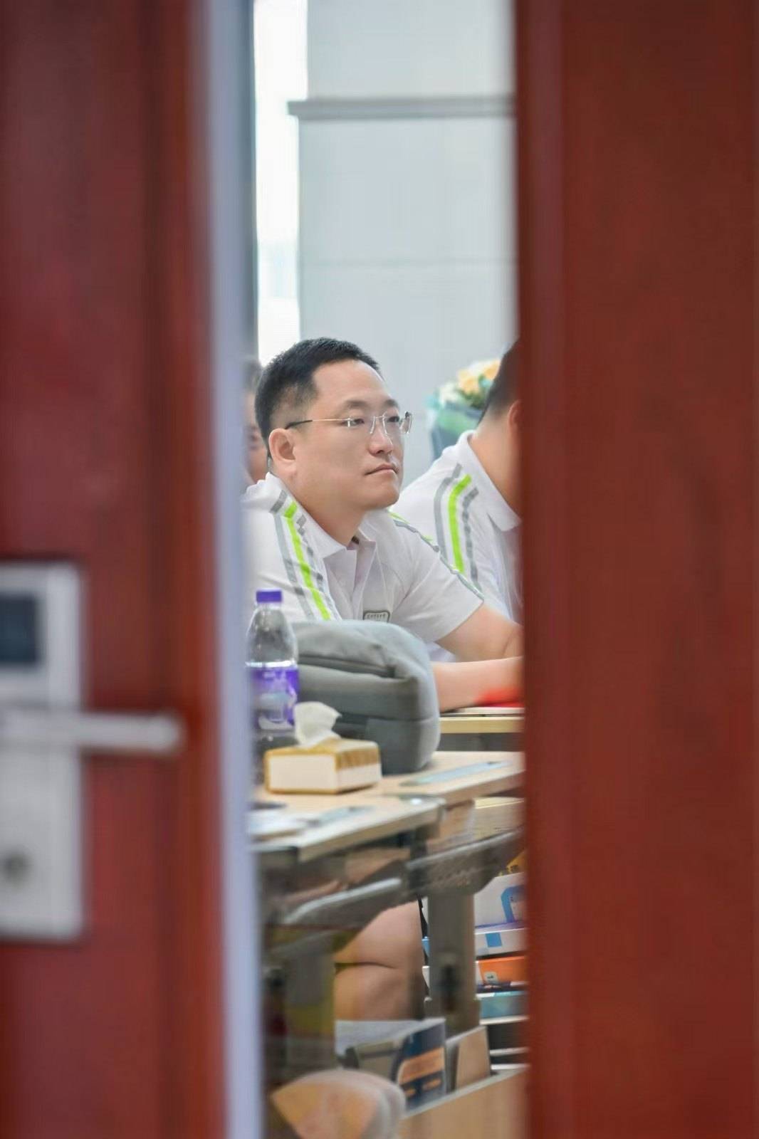 那个让老师骄傲的“调皮”班级！30年同学聚会<strong></p>
<p>usdt交易平台</strong>，还伴有一封来自贵州的感谢信