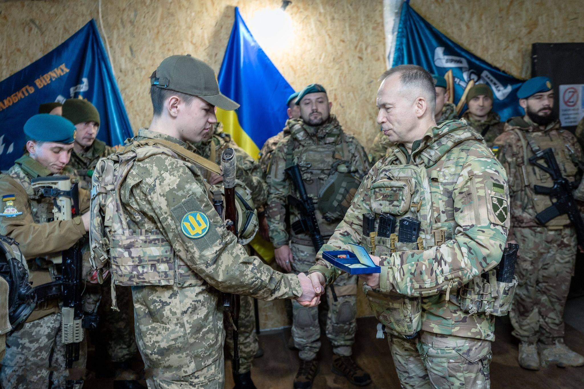 “爱国者”变成废铁<strong></p>
<p>usdt汇率</strong>,乌军开始被俄弹道导弹暴打,突防概率100%