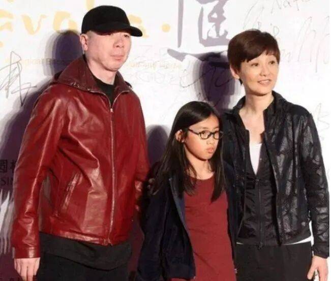 考古|冯小刚带女儿去陈思诚工作室！开个人账号还读影视专业<strong></p>
<p>usdt货币</strong>，她也要“女承父业”吗？