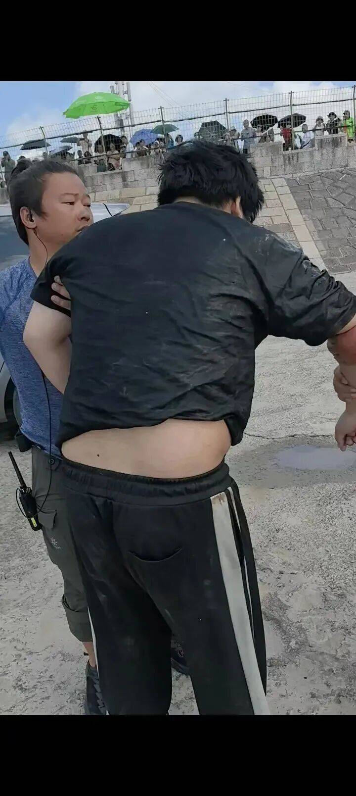 230斤重小伙酒后落水<strong></p>
<p>usdt币</strong>,漂浮7小时终获救……