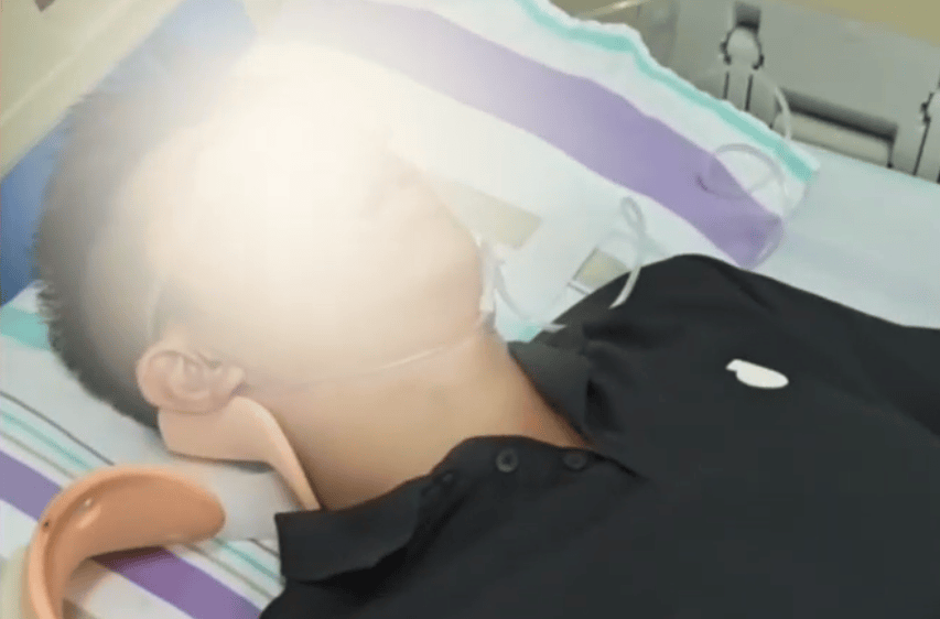 女司机撞到未拴绳的狗<strong></p>
<p>usdt币</strong>，同车男子遭狗主人亲友围殴！警方通报