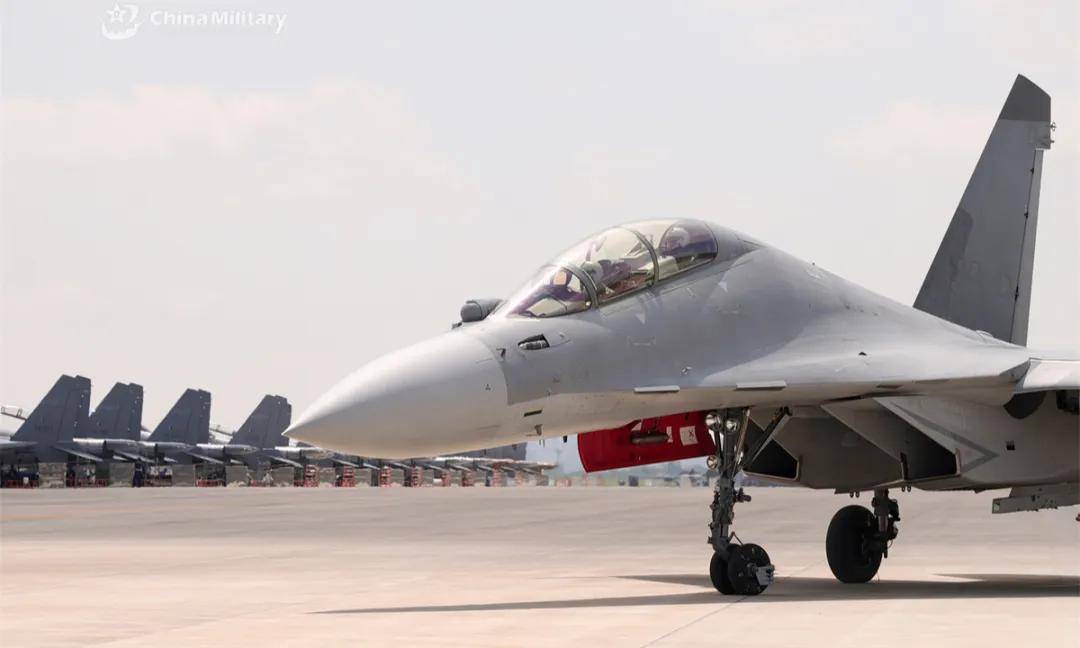 央视官宣:歼-16可挂载副油箱<strong></p>
<p>usdt今日价格</strong>!网友:航程加到7000公里有必要?