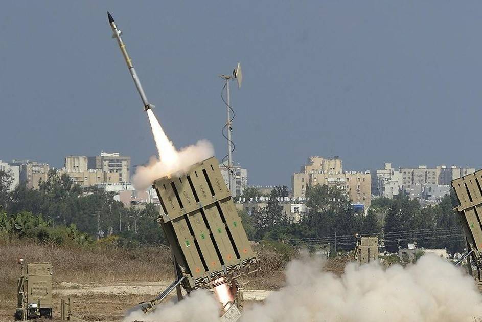 沙特豪掷30亿美元<strong></p>
<p>usdt价格</strong>，购买“彩虹-7”隐身无人机，沙特终于找到自保出路？