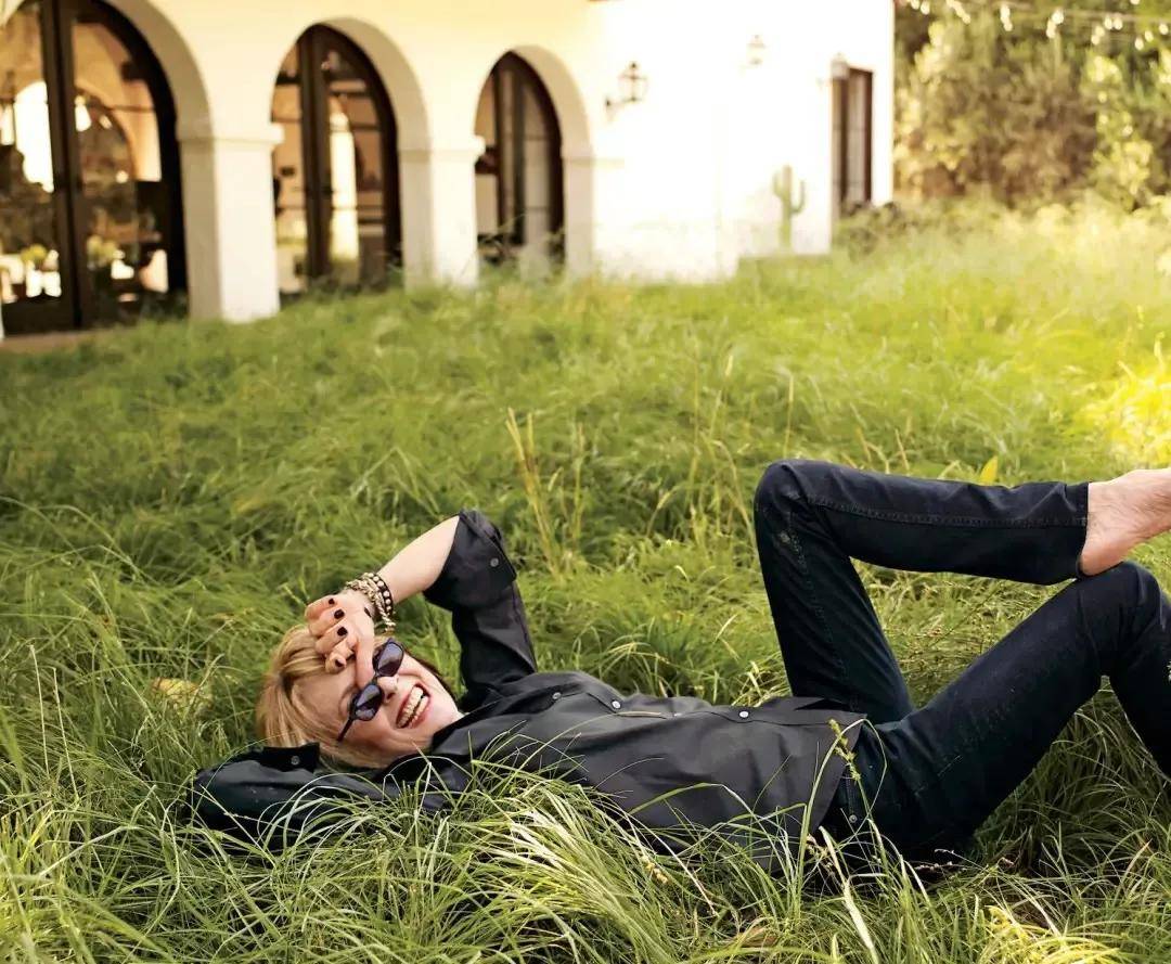 79岁奥斯卡影后离世<strong></p>
<p>usdt价格</strong>，她是男神收割机，松弛中性风穿搭鼻祖