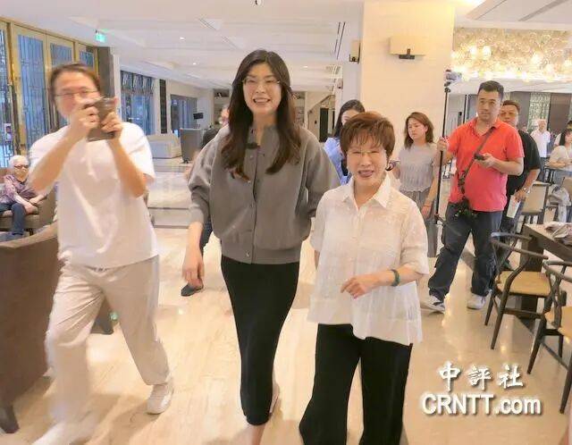 到底支持谁当党主席？当着郑丽文的面<strong></p>
<p>usdt官网</strong>，洪秀柱说出了自己的答案