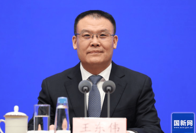 曾任河南省财政厅厅长、信阳市委书记<strong></p>
<p>usdt官网</strong>,财政部副部长王东伟履新安徽省委常委
