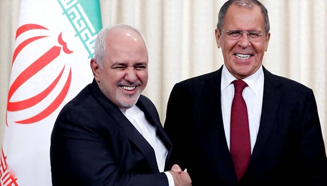 伊朗前外长重磅爆料！称拉夫罗夫偷偷带香槟酒，暗中搞砸谈判，俄罗斯一直在伤害伊朗？