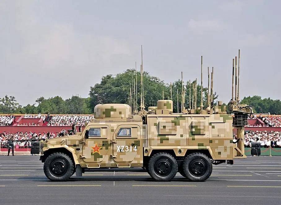 近日曝光!中国用一辆吉普车虚拟10万吨航母<strong></p>
<p>招商银行股票</strong>,南海戏耍美军侦察机