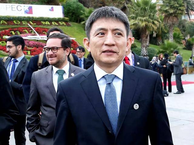 果然是美国害怕的人：李成刚一句话定调中美谈判<strong></p>
<p>招商银行股票</strong>！美方撤回100%关税