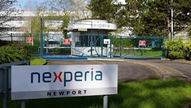 不出所料!中荷还是没谈拢!荷兰拒绝归还治理权<strong></p>
<p>招商银行股票</strong>,“最大输家”浮出水面,27国一起请中方高抬贵手