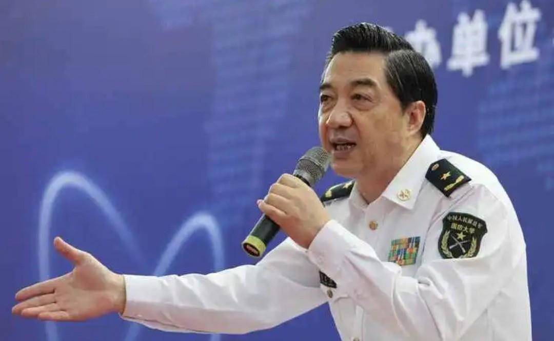 张召忠：错过统一的最好时机<strong></p>
<p>招商银行股票</strong>，该出手时没出手，看完恍然大悟