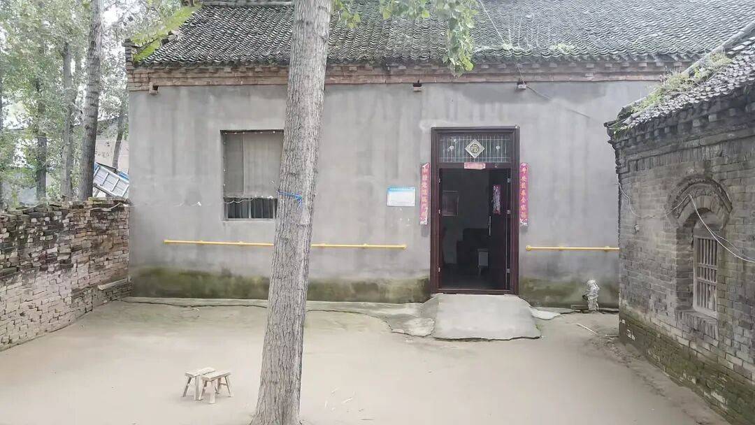 河南66岁大爷500平院子凭 “极致干净” 成网红打卡点<strong></p>
<p>光大证券股票</strong>，网友来时他满脸笑容带进参观