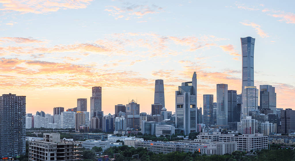 全国房价跌回2016年致居民财富缩水近40万亿<strong></p>
<p>光大证券股票</strong>，中央财办原副主任：调控思路要尽快转向，应该“支持房价上涨”！