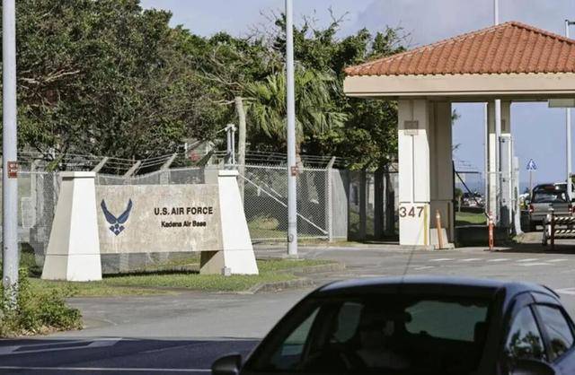 驻冲绳美军刑案创纪录！美宪兵队在冲绳街头首次单独巡逻<strong></p>
<p>中孚实业股票</strong>，为防止再次发生美军士兵性侵案，敦促美军返回住处