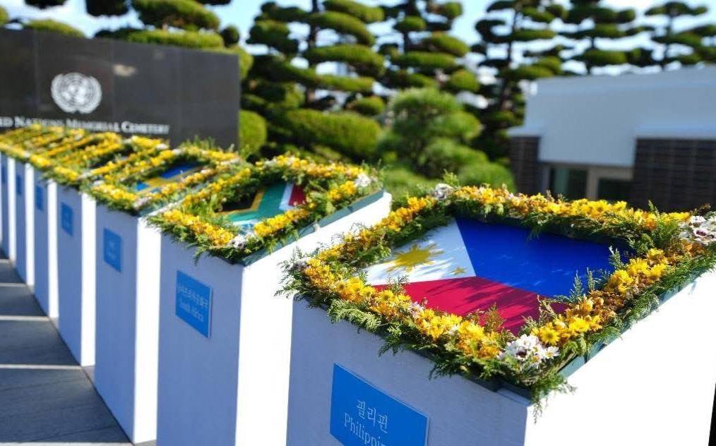 美军再度遭遇耻辱时刻：中国海军6艘战舰包围<strong></p>
<p>江南高纤股票</strong>，815舰插入南海演习