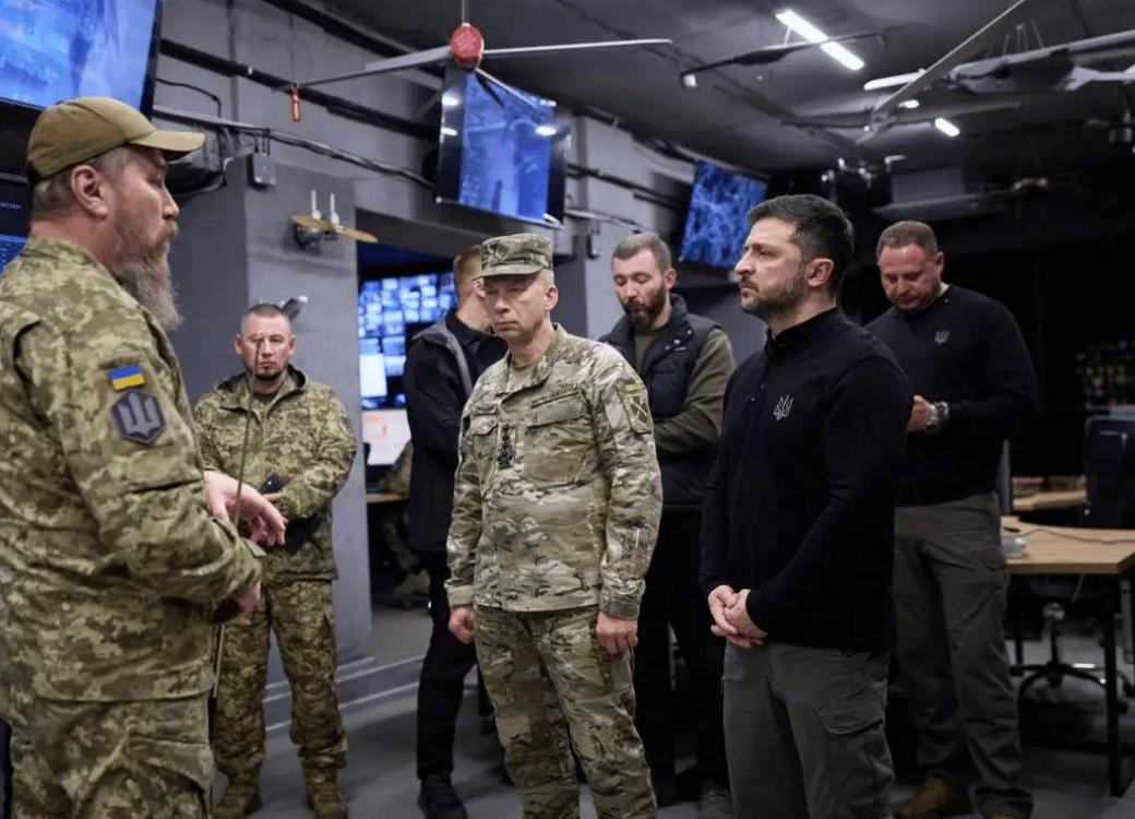 泽连斯基谎言碎了一地<strong></p>
<p>江南高纤股票</strong>，乌军认清事实承认红军城败了，血战到底只为美国？