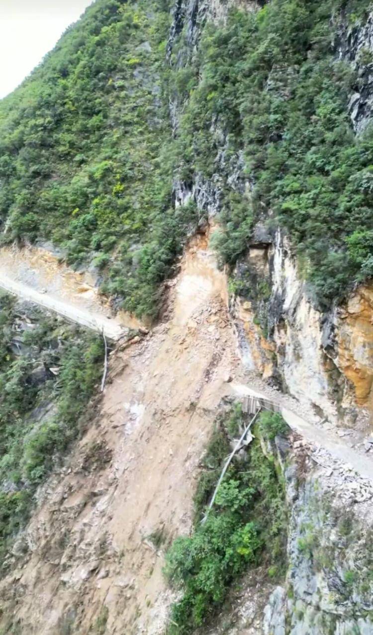 重庆网红“挂壁公路”垮塌<strong></p>
<p>江南高纤股票</strong>，附近村民外出绕行已半月盼修复，当地：已完成排危，正在修