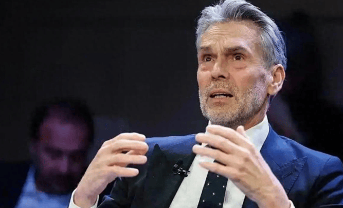 沉默一周后<strong></p>
<p>江南高纤股票</strong>，荷兰开始报复！叫嚣对华断供核心部件，中方早有准备，轮到欧美企业先急了