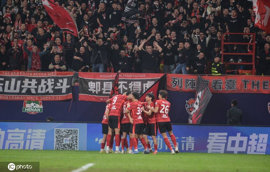 2大错判！足协评议：成都蓉城进球被误吹+漏判点球