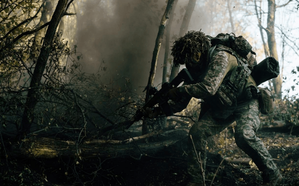 乌军伪装成女人突围红军城<strong></p>
<p>通化金马股票</strong>，俄军一次俘虏200人，法械旅这次学到了精髓