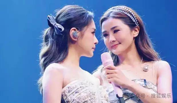 第三段婚姻亮红灯<strong></p>
<p>通化金马股票</strong>？他不会又要离婚了吧......